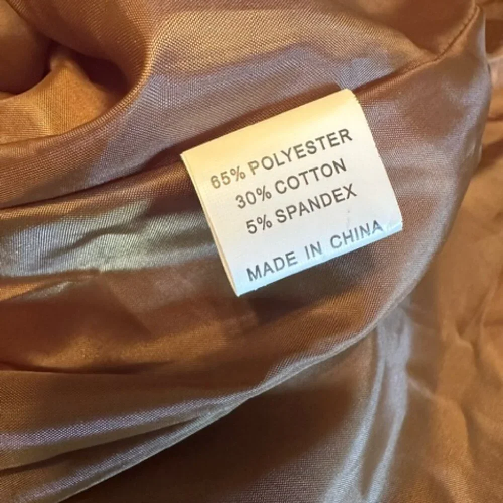 Lightweight brown jacket -- elegant, cozy, and versatile - Picture 5 of 6